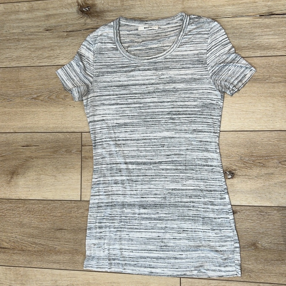 Bailey44 Top